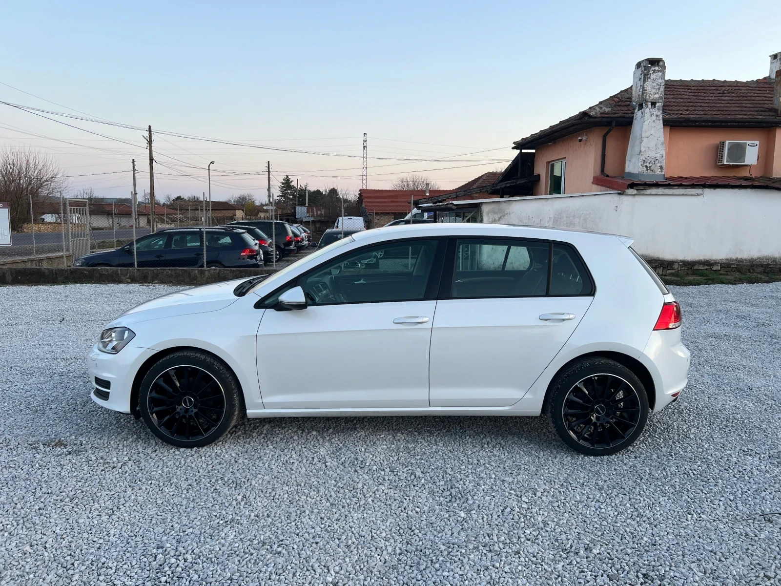 VW Golf Оригинален перлен цвят, снимка 11 - Автомобили и джипове - 53870457