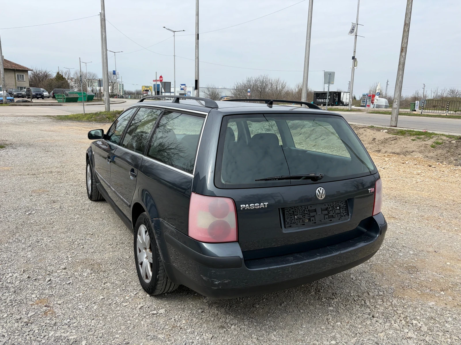 VW Passat 1.9 131 ps, снимка 5 - Автомобили и джипове - 54039175