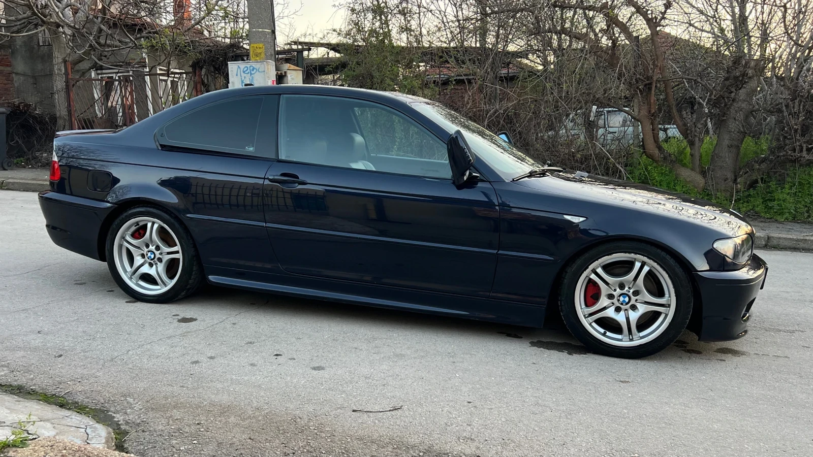 BMW 330 CD 204к.с ///M, снимка 8 - Автомобили и джипове - 54130611