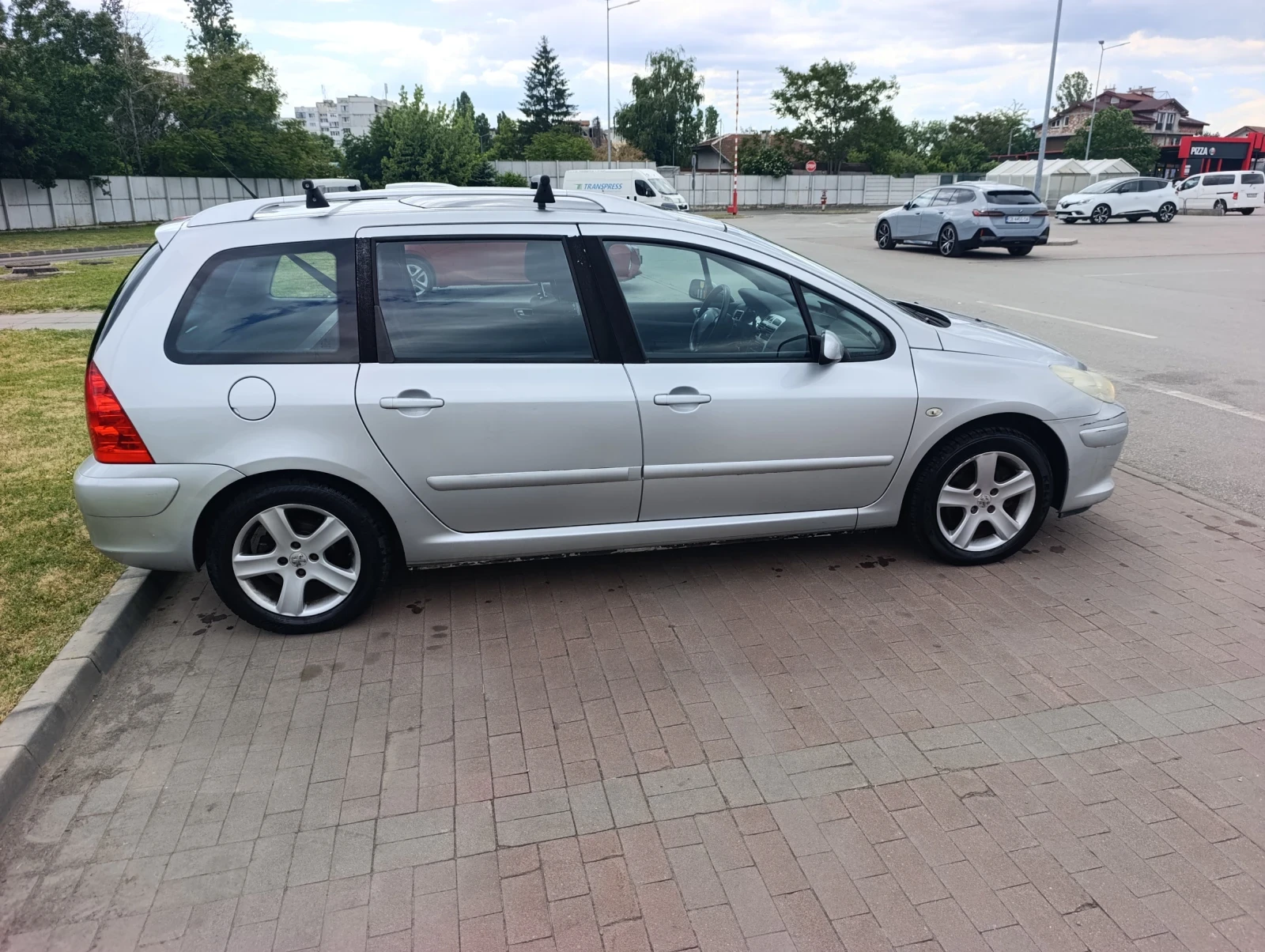 Peugeot 307 sw, снимка 3 - Автомобили и джипове - 54726227
