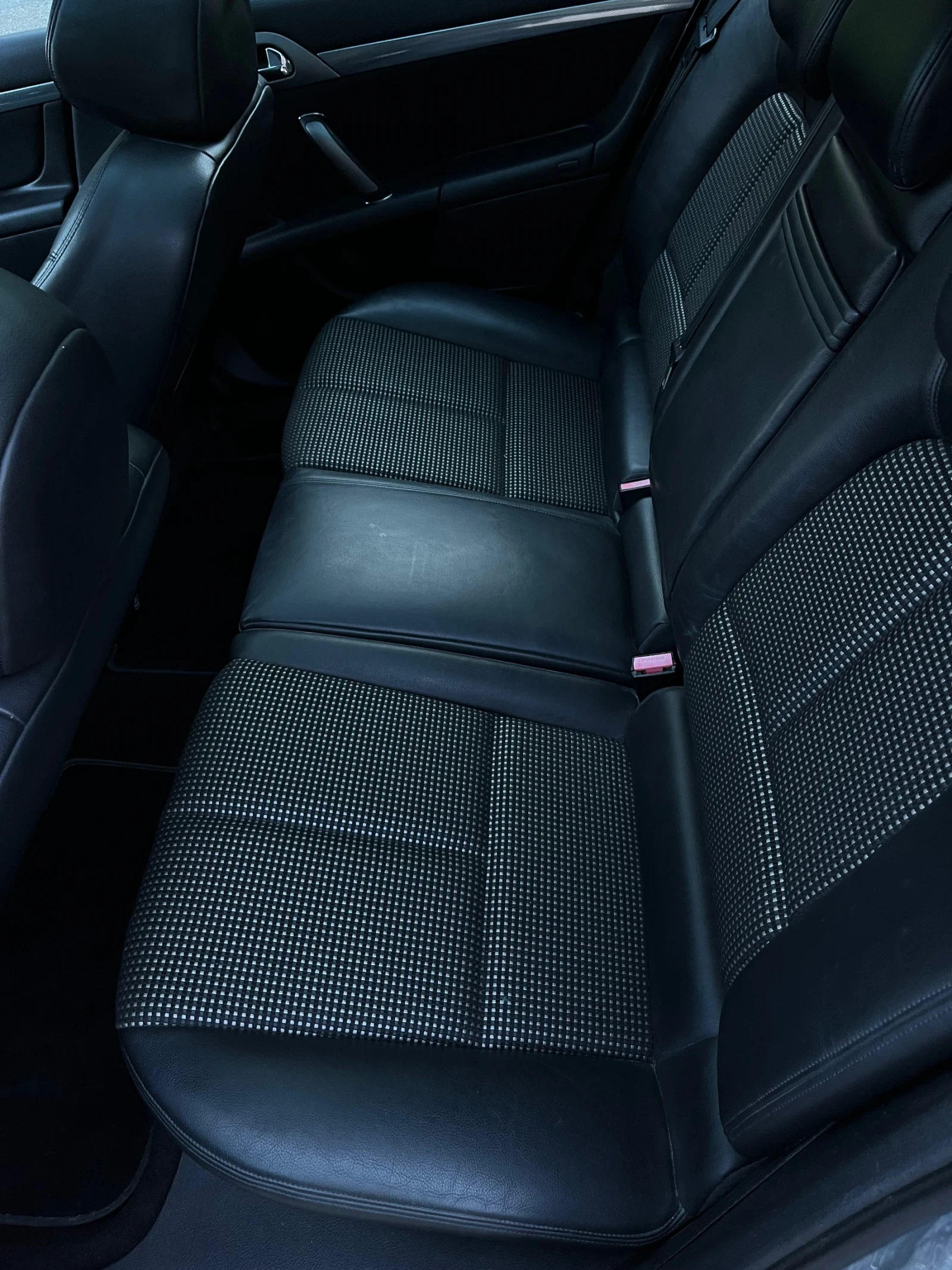 Peugeot 407, снимка 13 - Автомобили и джипове - 54907520