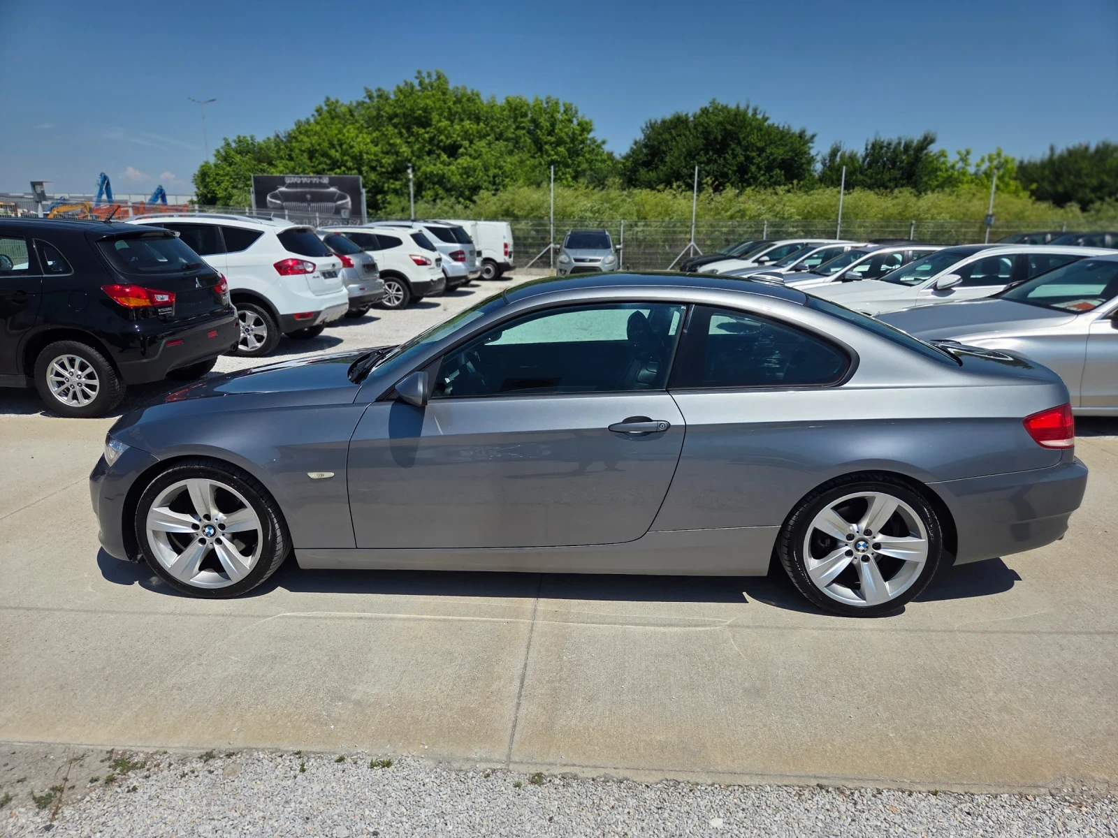 BMW 320 2.0d/КУПЕ/NAVI/АВТОМАТ, снимка 2 - Автомобили и джипове - 55071500