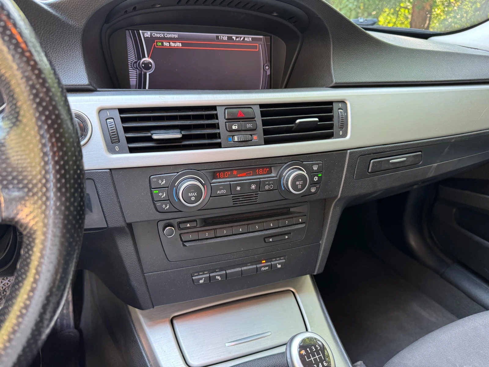 BMW 320, снимка 11 - Автомобили и джипове - 55358436