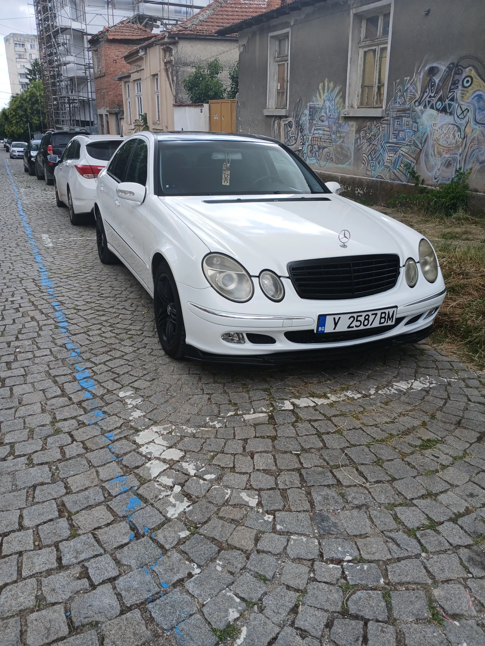 Mercedes-Benz E 270