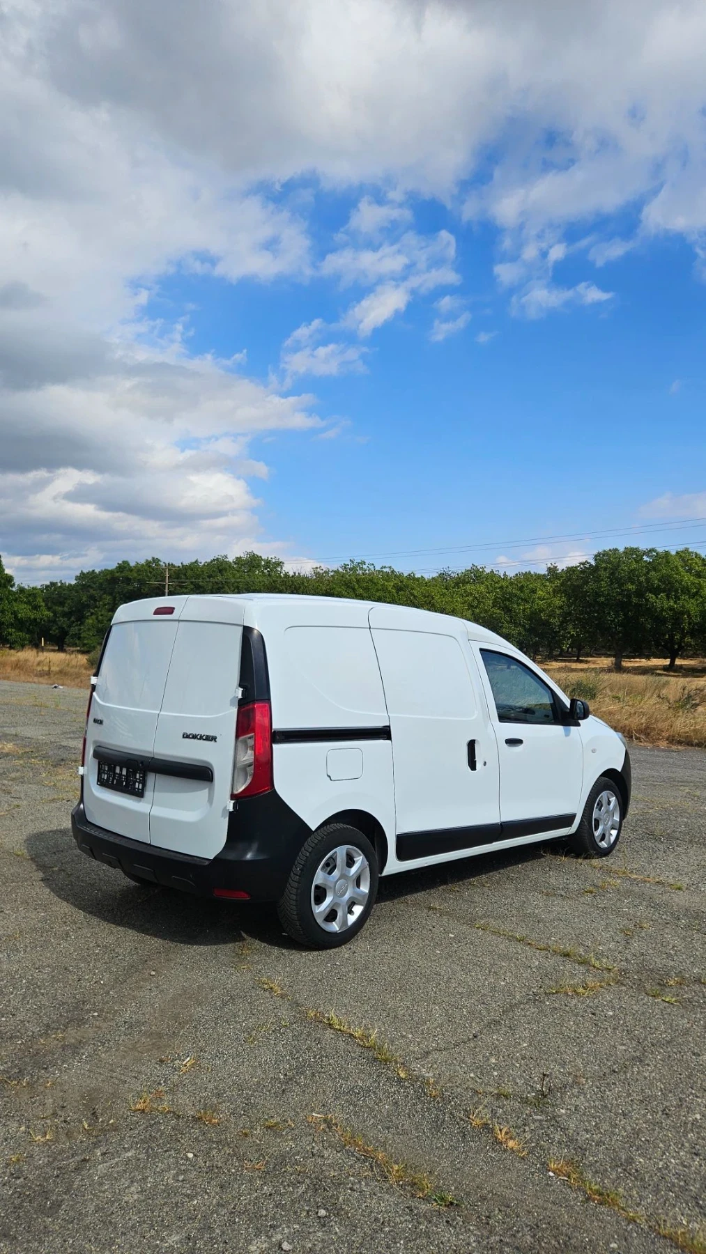 Dacia Dokker 1.5 dCi , снимка 4 - Автомобили и джипове - 55848384