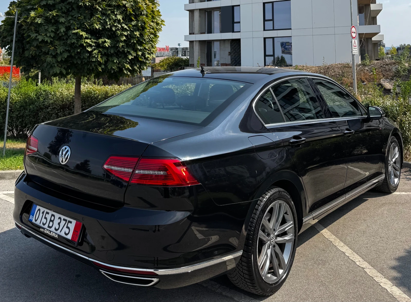 VW Passat 4Motion* 2.0TDI* Full Led, снимка 8 - Автомобили и джипове - 56258244