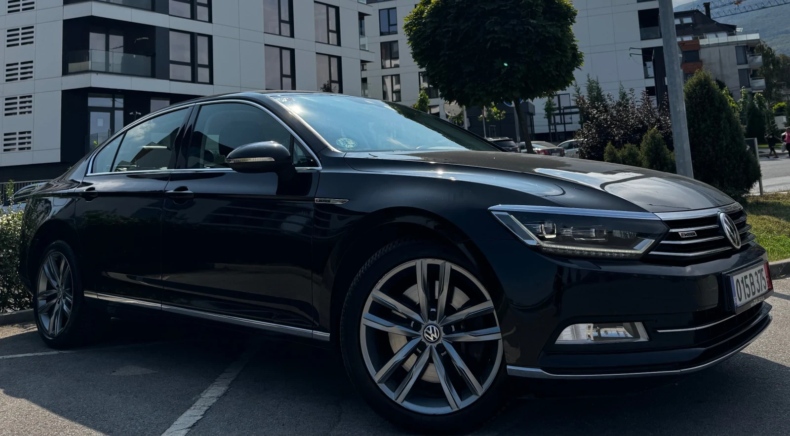 VW Passat 4Motion* 2.0TDI* Full Led, снимка 3 - Автомобили и джипове - 56258244