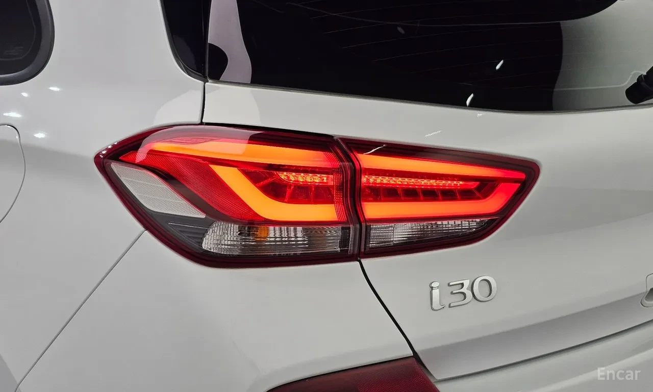 Hyundai I30 1.6TURBO* JBL* ��������* �����* ������ ����*  | Mobile.bg � ����������� 7