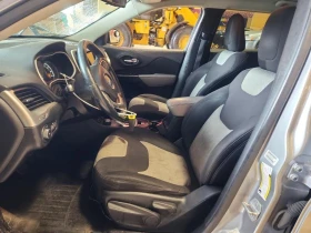 Jeep Cherokee 2.4L 4 4X4 W/FRONT WHL DRV, снимка 7