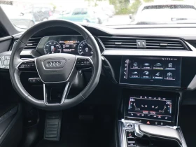 Audi Q8 E-TRON/340HP/50/SPORTBACK/S-LINE/PANO/CAM/712z, снимка 6