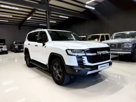 Toyota Land cruiser 300 GR, снимка 1