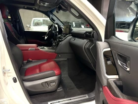Toyota Land cruiser 300 GR, снимка 10