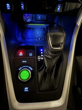 Toyota Rav4 2.5 hybrid/222 к.с./AWD/Style пакет/гаранционен - 64500 лв. - 89206990 15