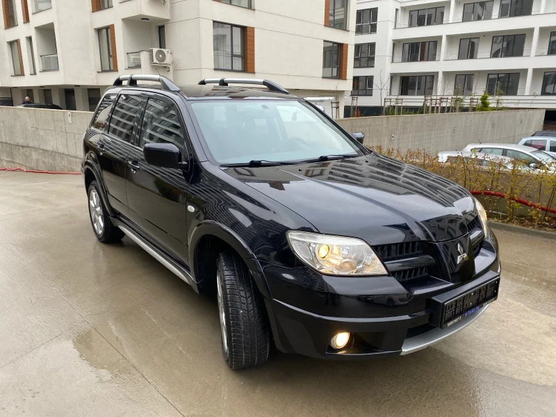 Mitsubishi Outlander 2.4i 160ph* * * 4x4* * * АВТОМАТИК* * * 161000км* , снимка 3 - Автомобили и джипове - 48249331