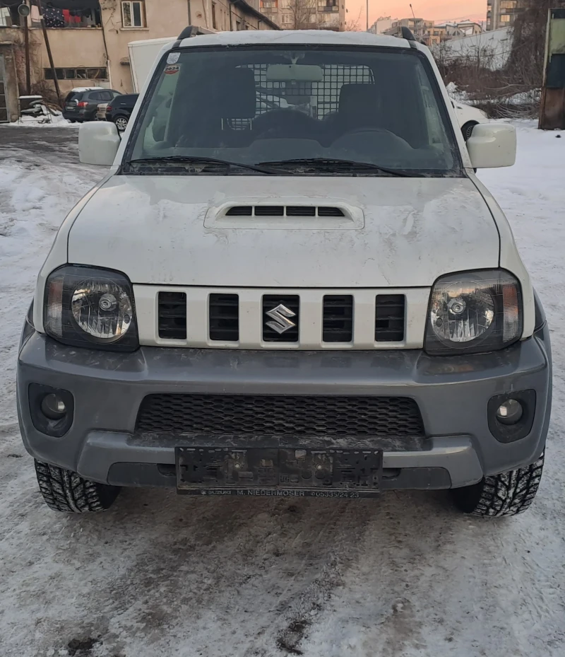 Suzuki Jimny, снимка 2 - Автомобили и джипове - 48570998