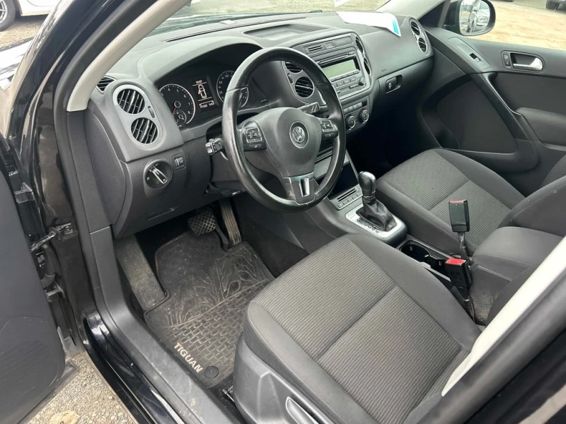 VW Tiguan * 4MOTION 4dr Auto * CARFAX * ЦЕНА ДО БГ, снимка 7 - Автомобили и джипове - 53042961