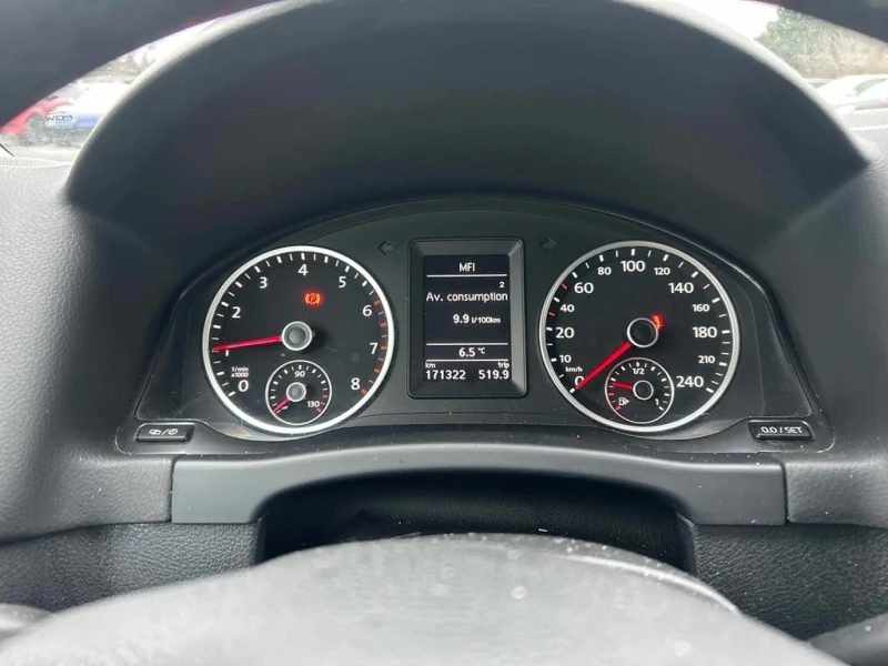 VW Tiguan * 4MOTION 4dr Auto * CARFAX * ЦЕНА ДО БГ, снимка 8 - Автомобили и джипове - 53042961