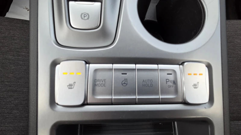 Hyundai Kona 64KWh/2020/SOH100%, снимка 12 - Автомобили и джипове - 53458962