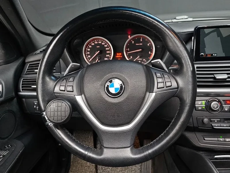 BMW X6 3.0D, снимка 13 - Автомобили и джипове - 55358180