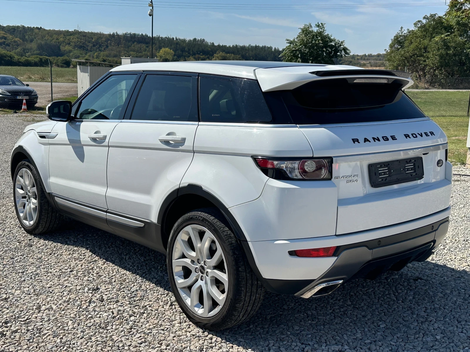 Land Rover Range Rover Evoque  - изображение 6