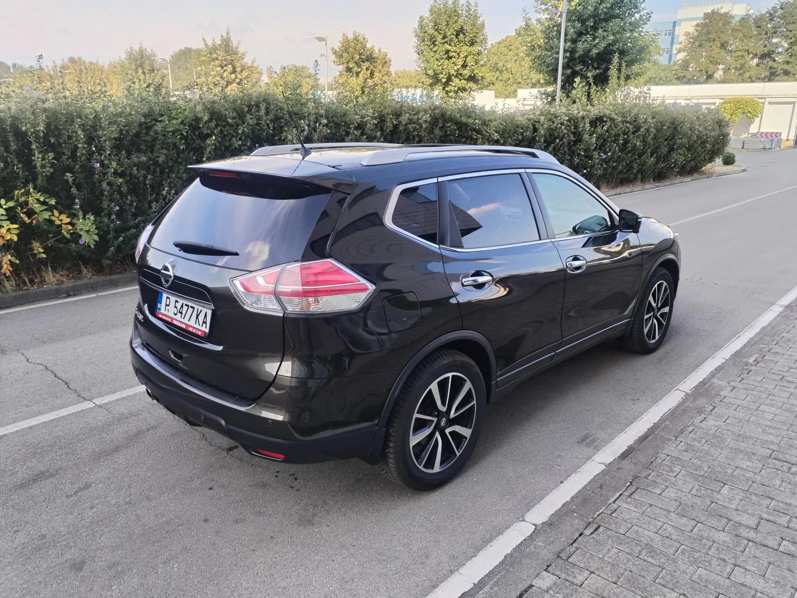 Nissan X-trail Ultimate 4WD - изображение 6