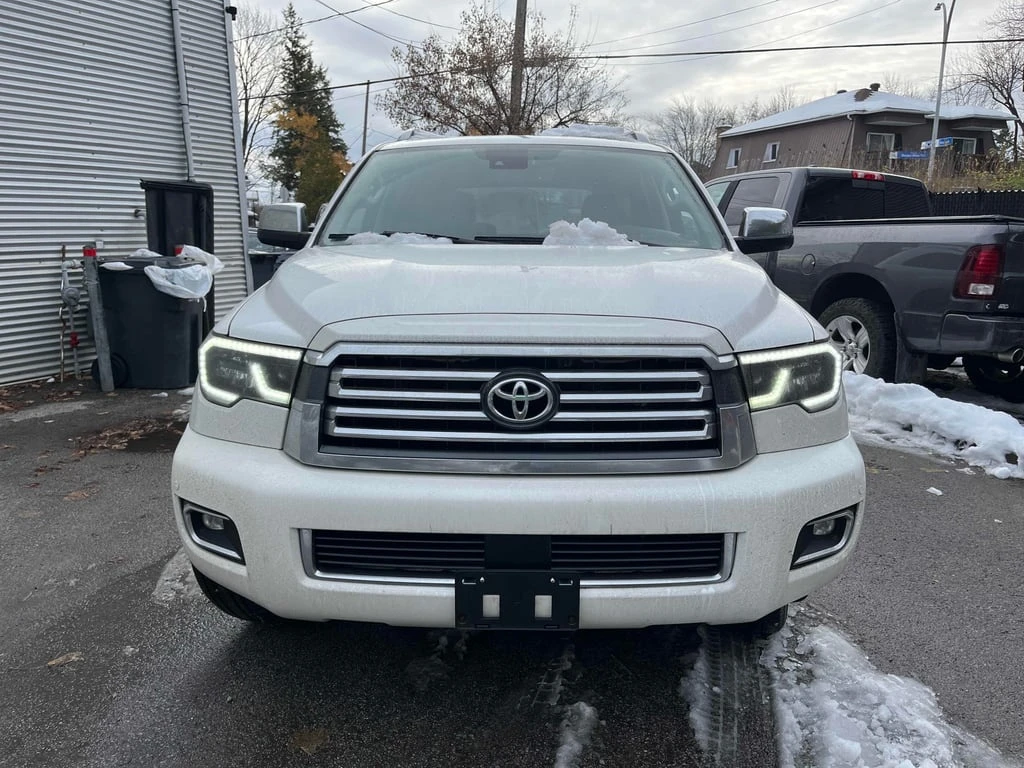 Toyota Sequoia * 4WD Platinum 5.7L * CARFAX * БЕЗ ПЪРВОНАЧАЛНА ВН - изображение 6