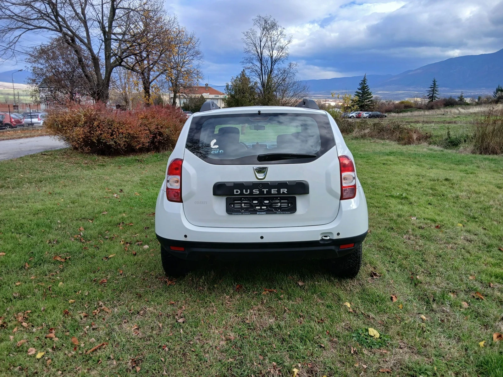 Dacia Duster 1.5 dci - изображение 6