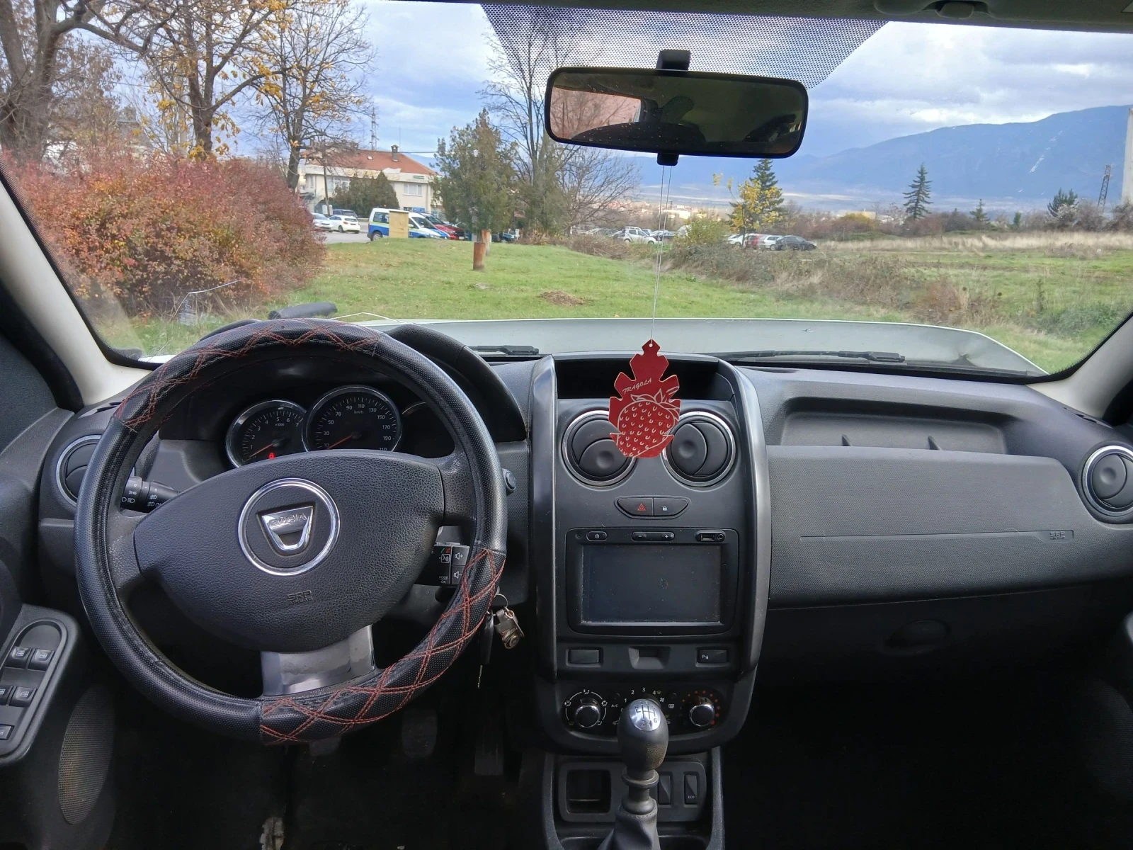 Dacia Duster 1.5 dci - изображение 7