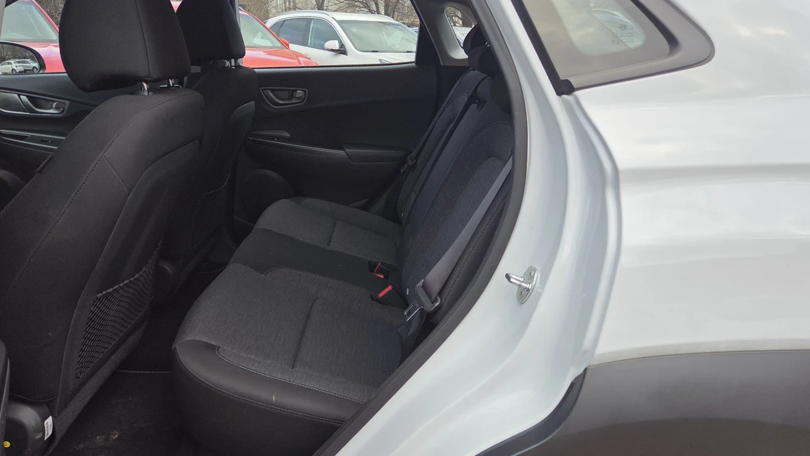 Hyundai Kona 64KWh/2020/SOH100% - изображение 8