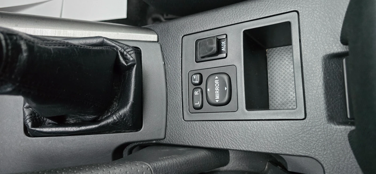 Toyota Rav4 2, 0 16V, снимка 16 - Автомобили и джипове - 53891762