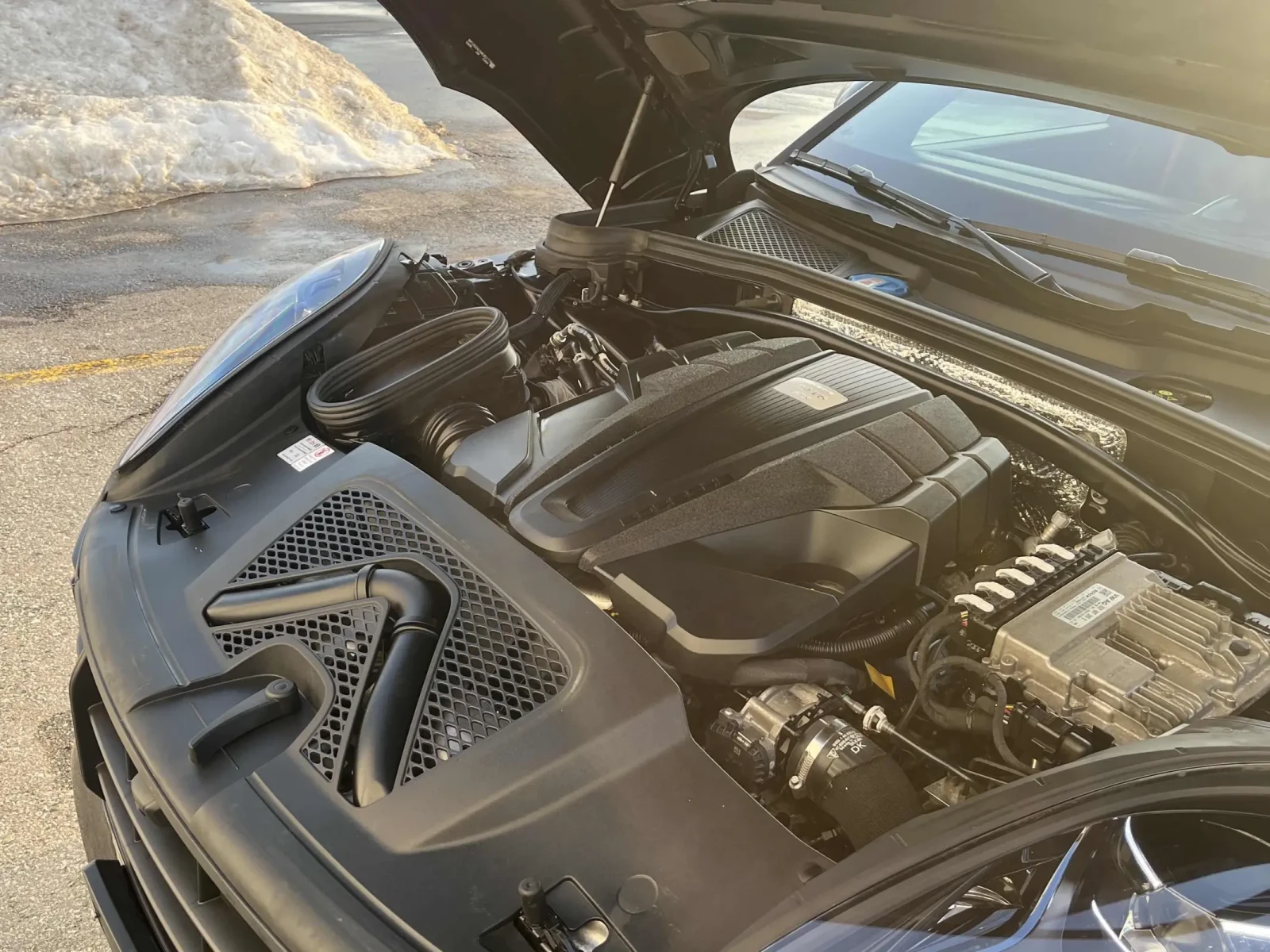 Porsche Macan GTS * * CARFAX * * АВТО КРЕДИТ * * , снимка 15 - Автомобили и джипове - 53967071