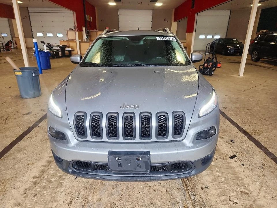 Jeep Cherokee 2.4L 4 4X4 W/FRONT WHL DRV, снимка 5 - Автомобили и джипове - 53989720