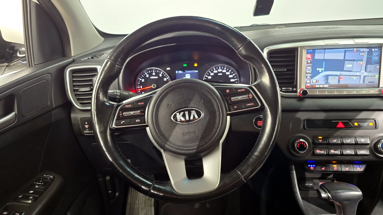 Kia Sportage 2.0 2WD PRESTIGE autogeorge.com, снимка 12 - Автомобили и джипове - 54137735