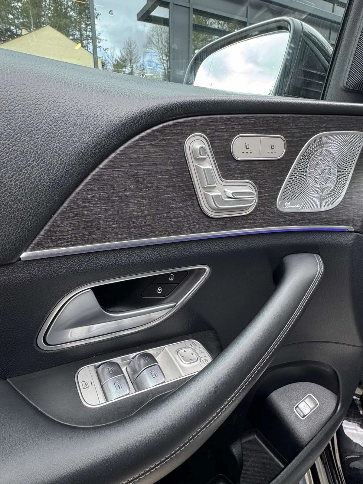 Mercedes-Benz GLE 400 4 Matic Coupe, снимка 12 - Автомобили и джипове - 54310915