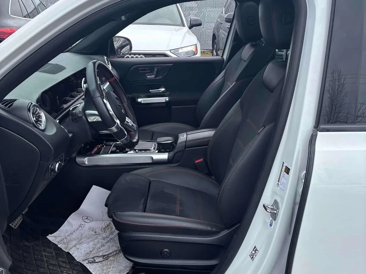 Mercedes-Benz GLB AMG 35 / 360 / DISTRONIC /���� �� ������   | Mobile.bg � ����������� 12