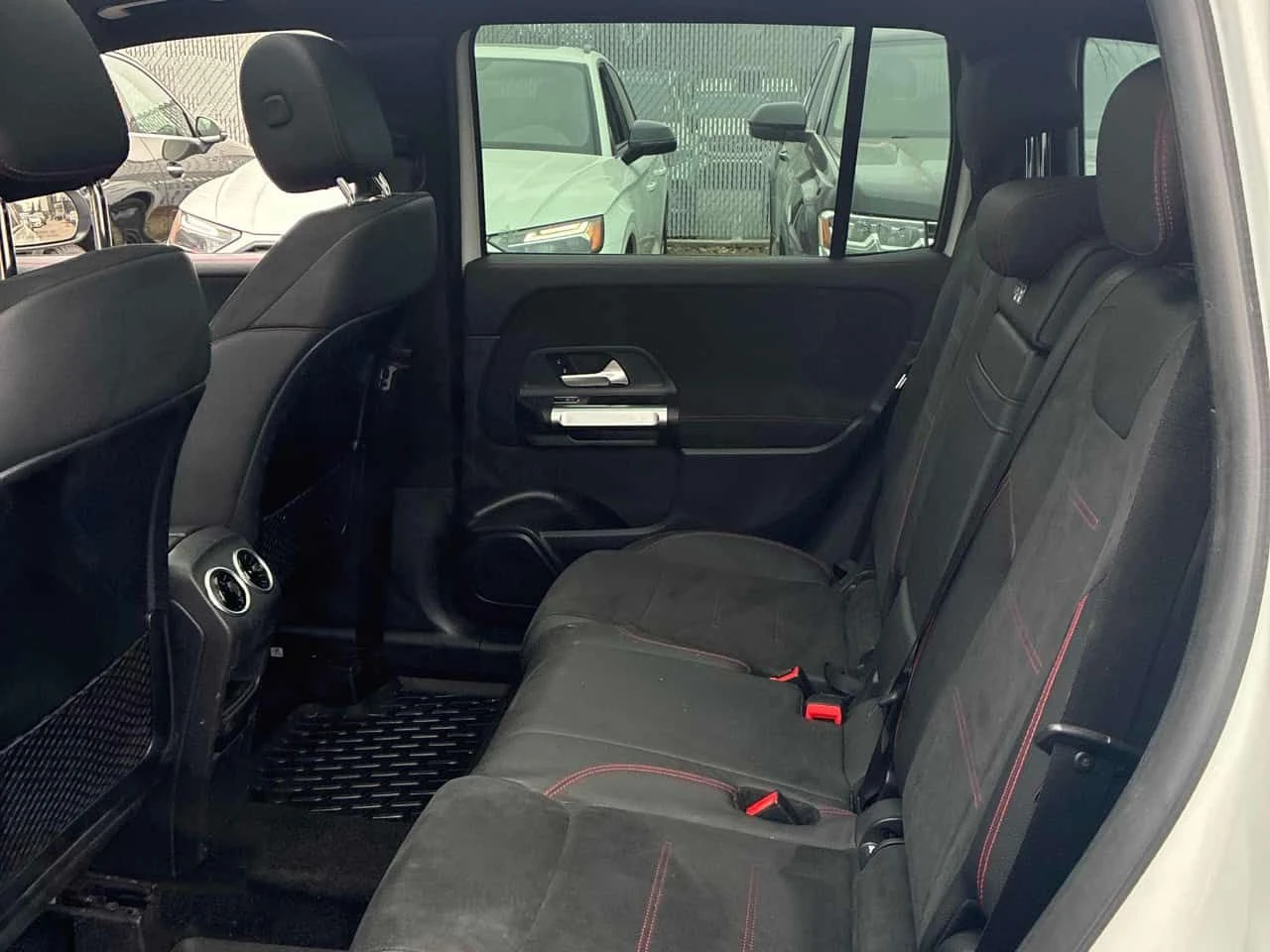 Mercedes-Benz GLB AMG 35 / 360 / DISTRONIC /���� �� ������   | Mobile.bg � ����������� 13