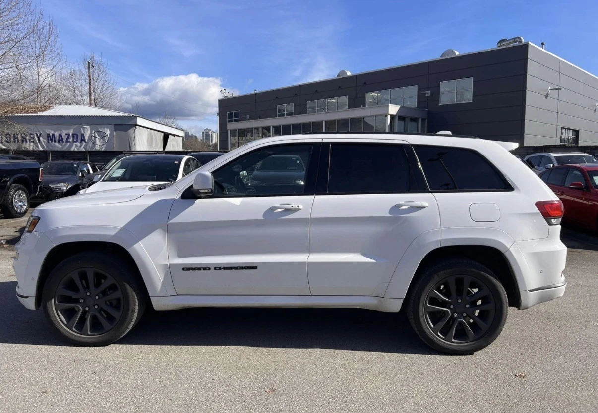 Jeep Grand cherokee OVERLAND * 5.7 HEMI * AWD * БЕЗ ИНЦИДЕНТИ * , снимка 4 - Автомобили и джипове - 54576113