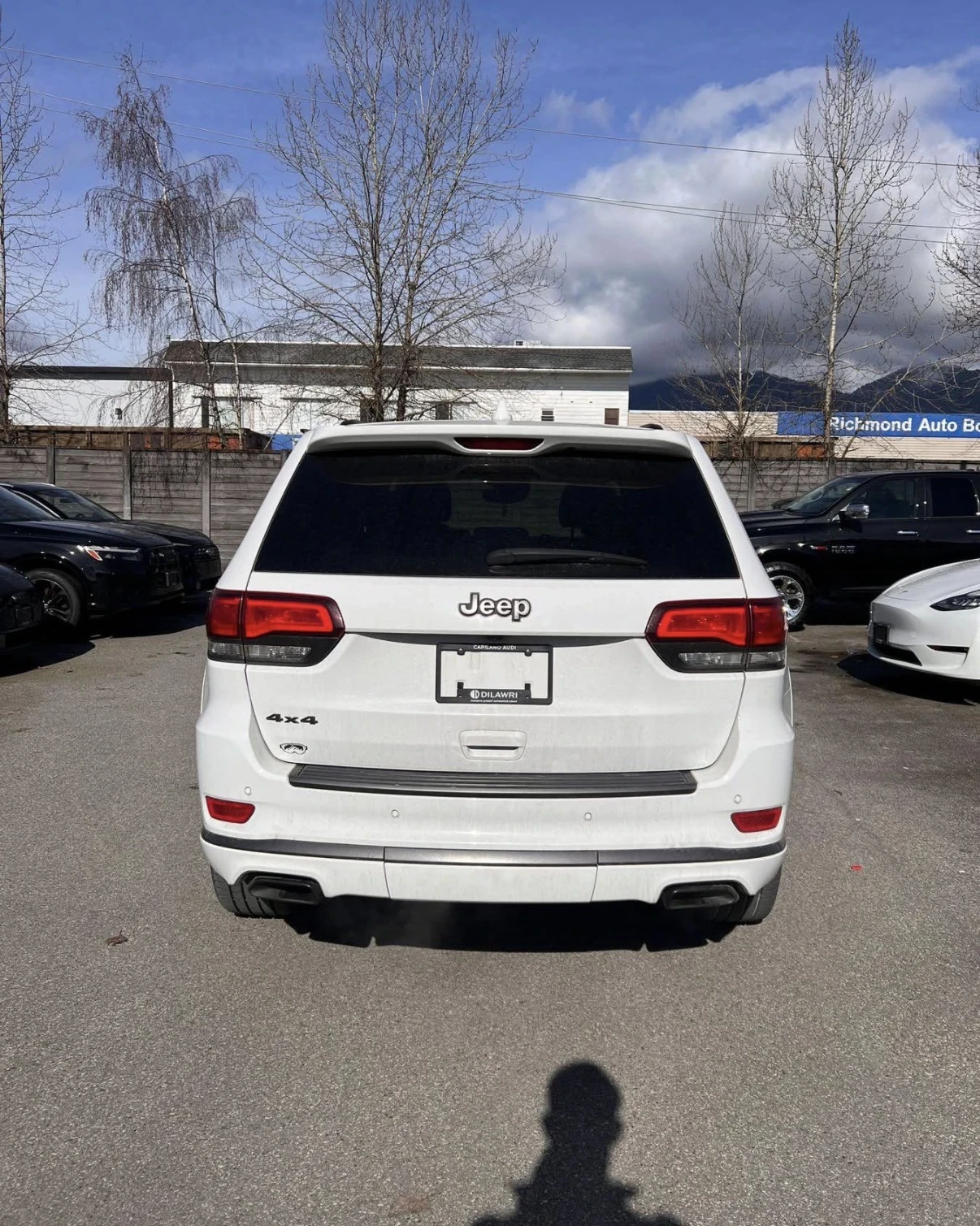 Jeep Grand cherokee OVERLAND * 5.7 HEMI * AWD * БЕЗ ИНЦИДЕНТИ * , снимка 5 - Автомобили и джипове - 54576113