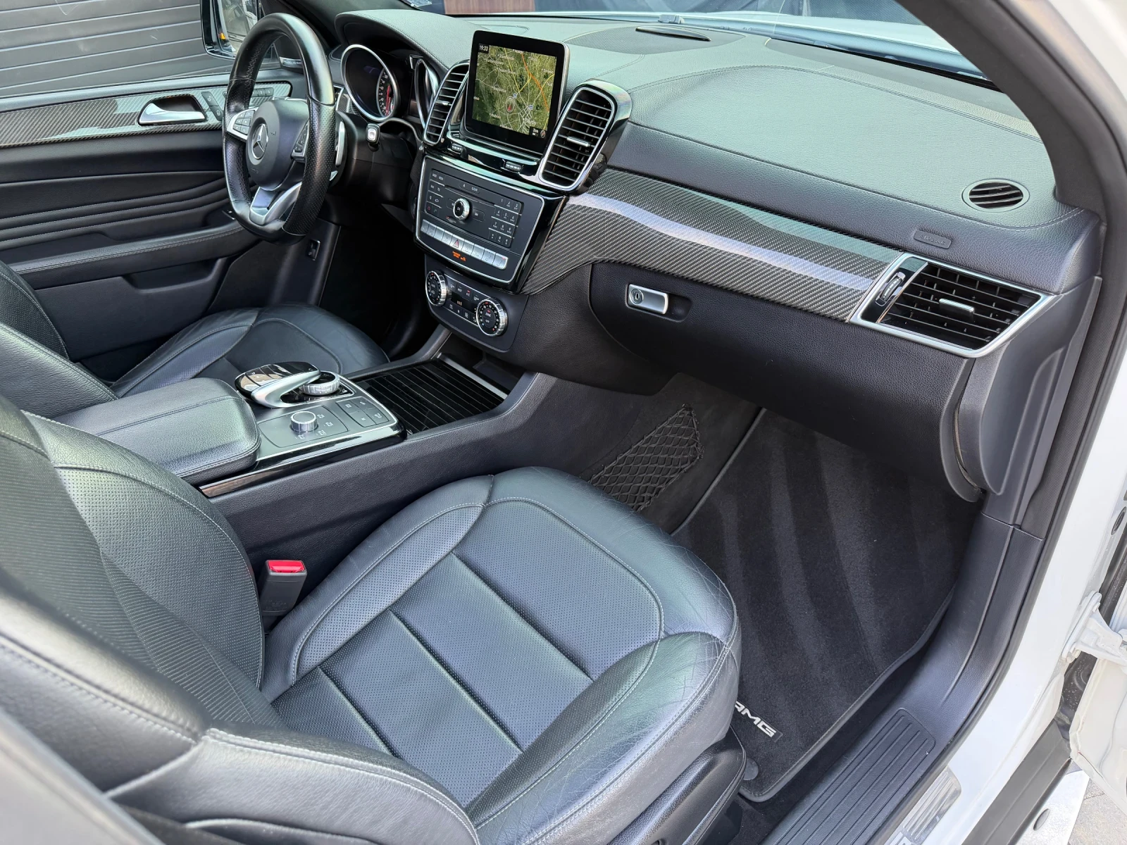 Mercedes-Benz GLE 43 AMG FULL FULL MAX, снимка 12 - Автомобили и джипове - 55315964