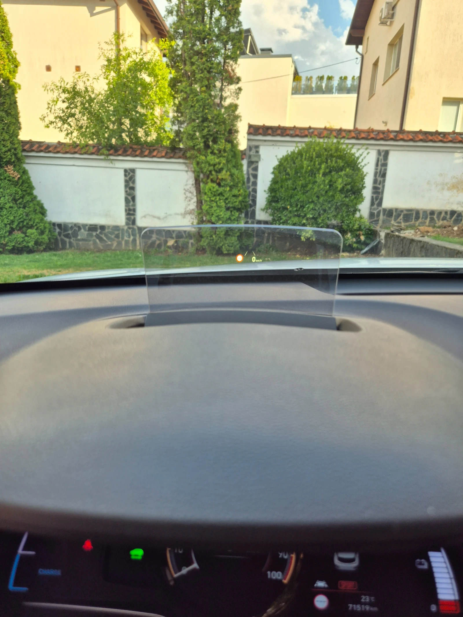 Hyundai Kona Premium 71500км термо помпа, снимка 14 - Автомобили и джипове - 55347984