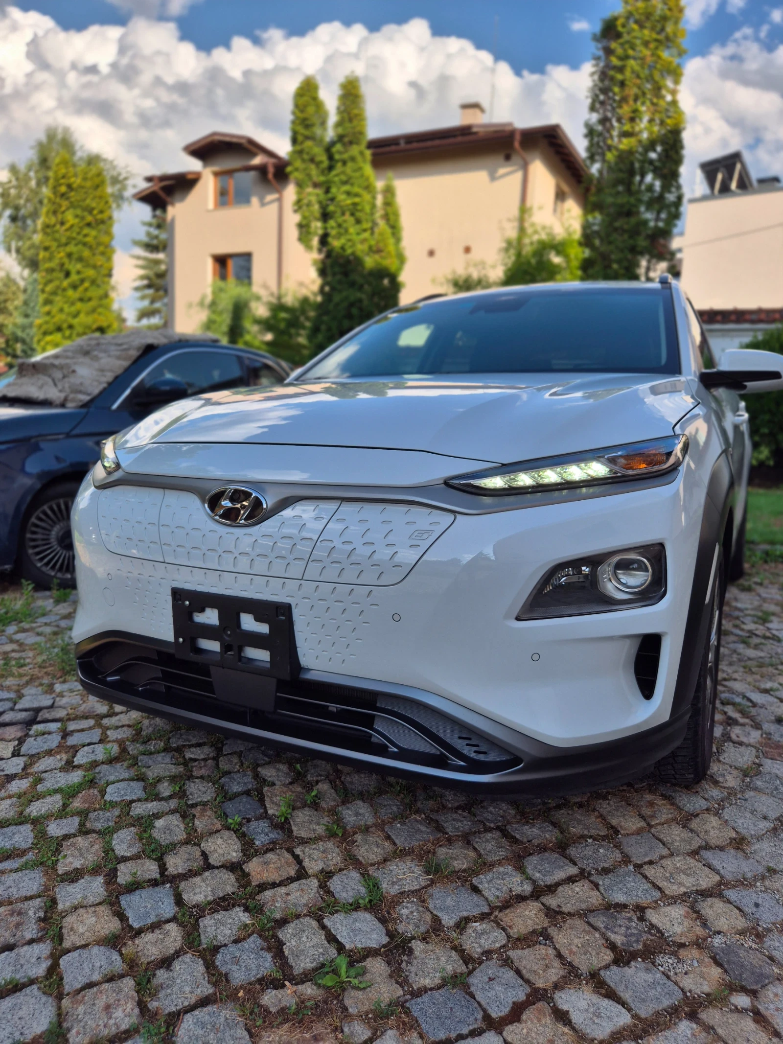 Hyundai Kona Premium 71500км термо помпа, снимка 3 - Автомобили и джипове - 55347984