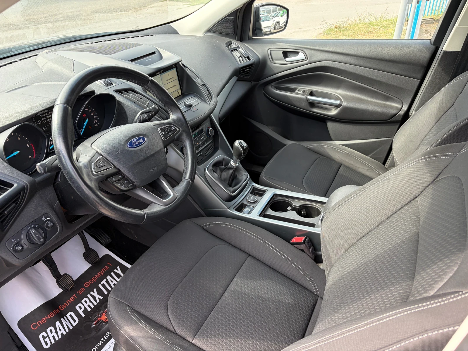 Ford Kuga, снимка 9 - Автомобили и джипове - 55402102