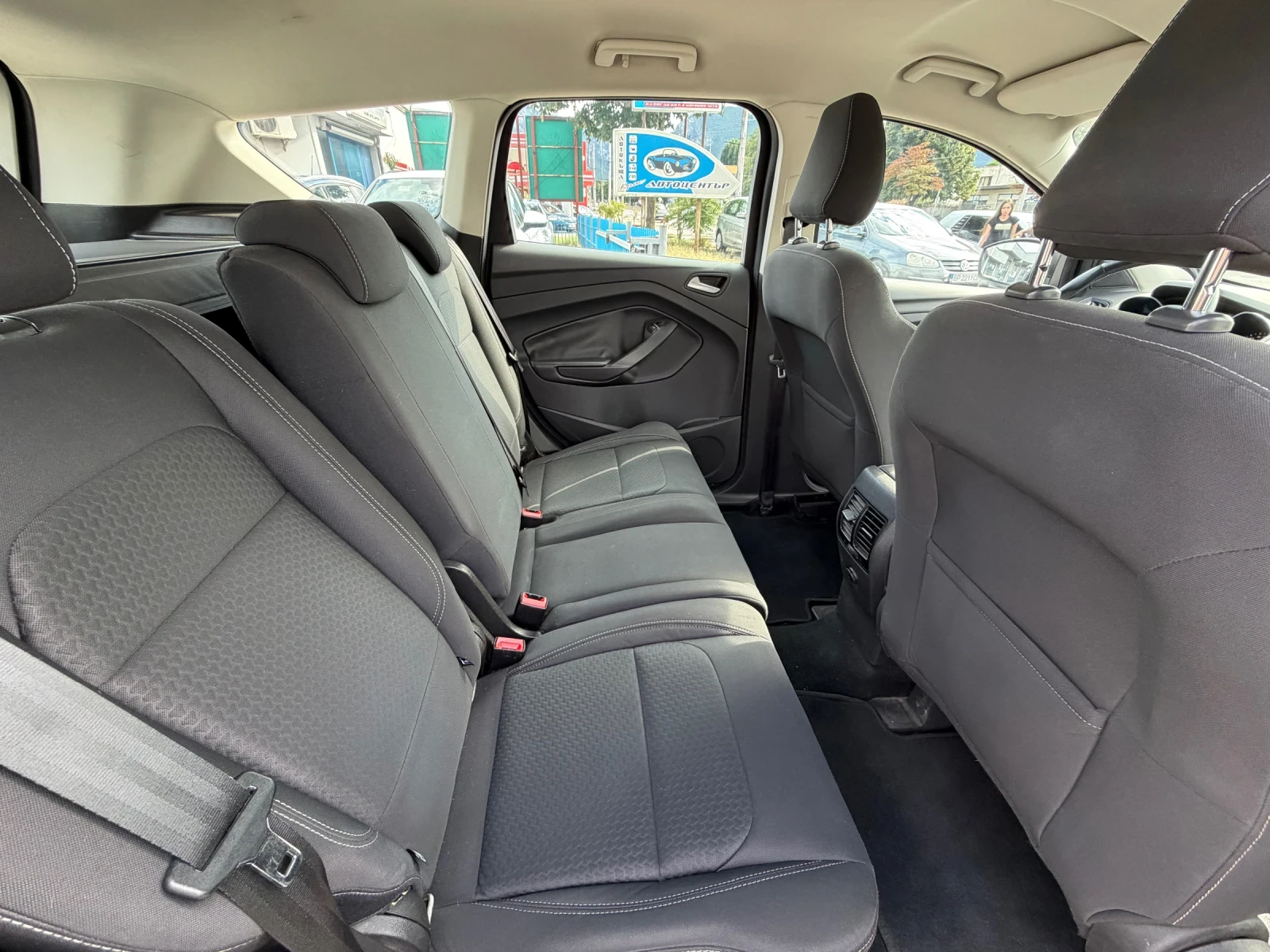 Ford Kuga, снимка 14 - Автомобили и джипове - 55402102