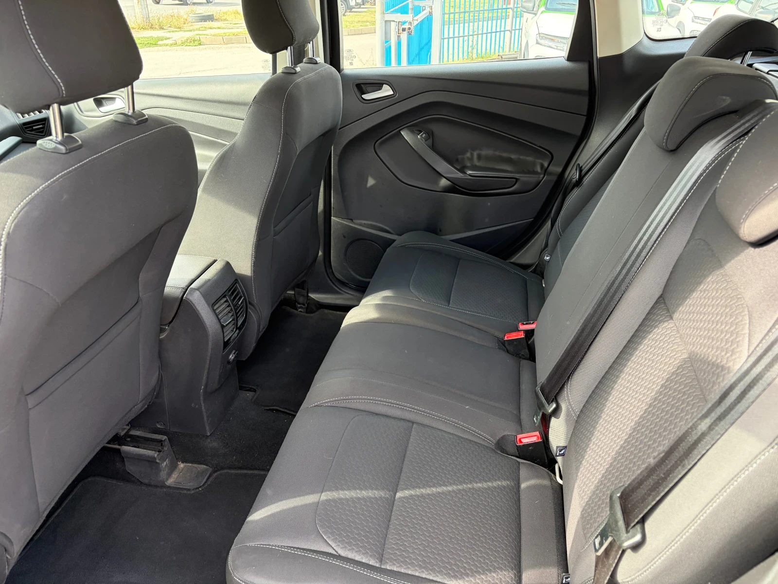 Ford Kuga, снимка 13 - Автомобили и джипове - 55402102