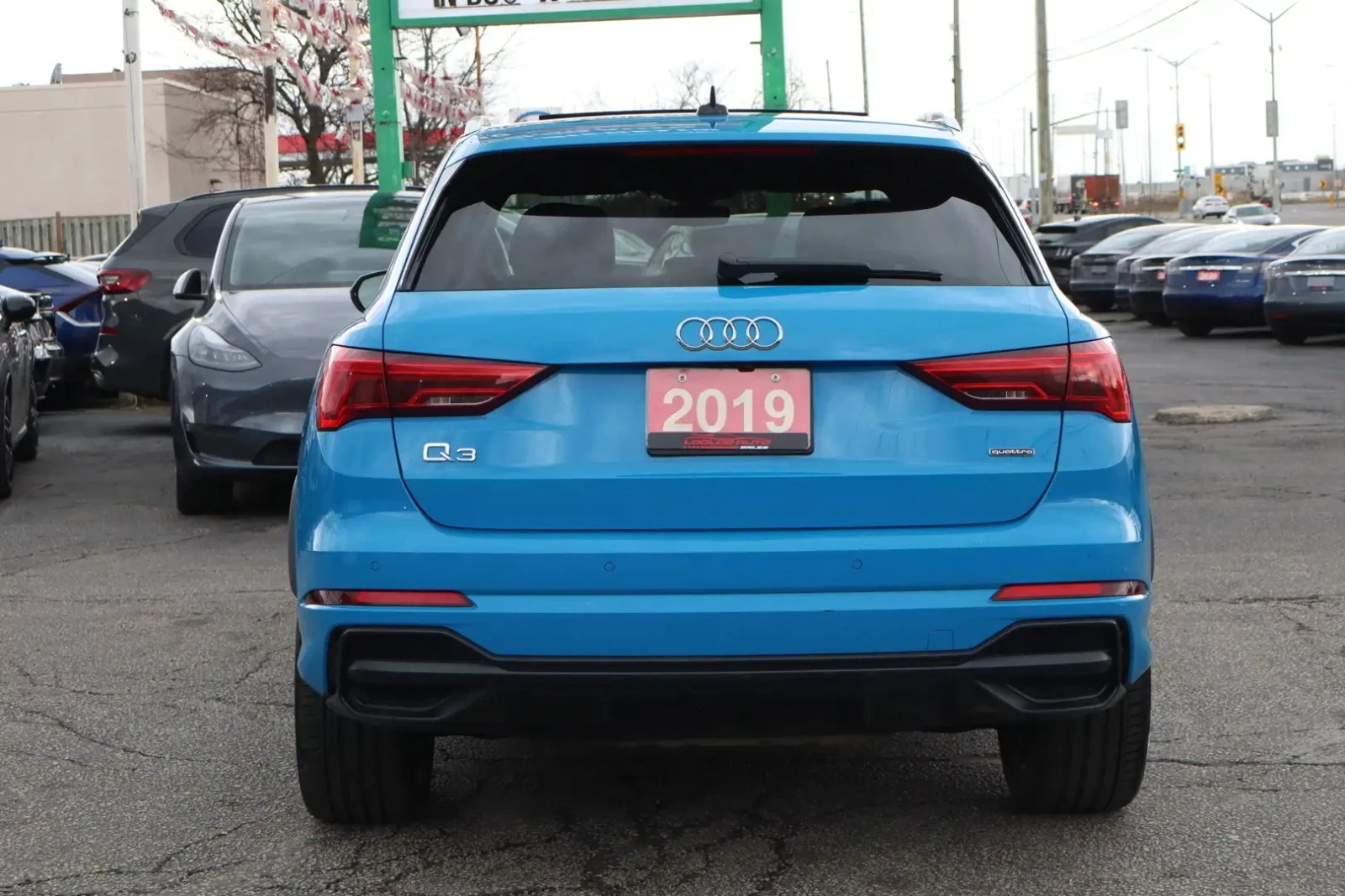 Audi Q3 Technik S-line Quattro, снимка 6 - Автомобили и джипове - 55843791