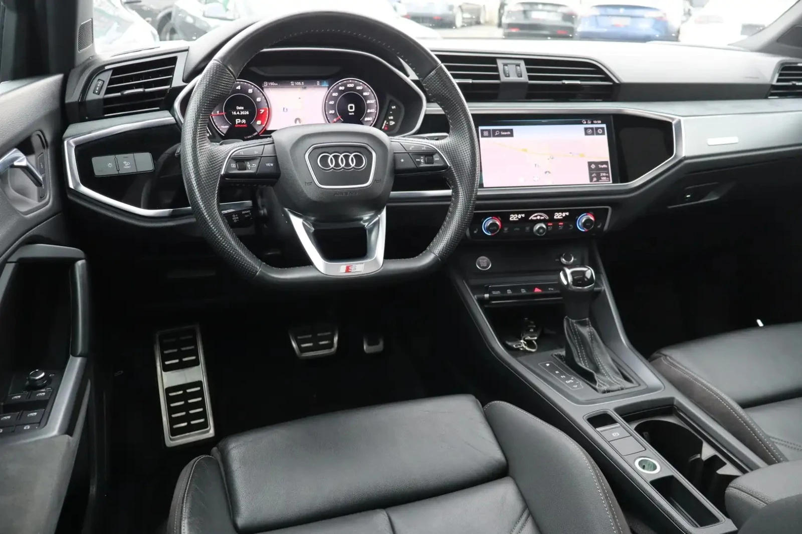 Audi Q3 Technik S-line Quattro, снимка 9 - Автомобили и джипове - 55843791
