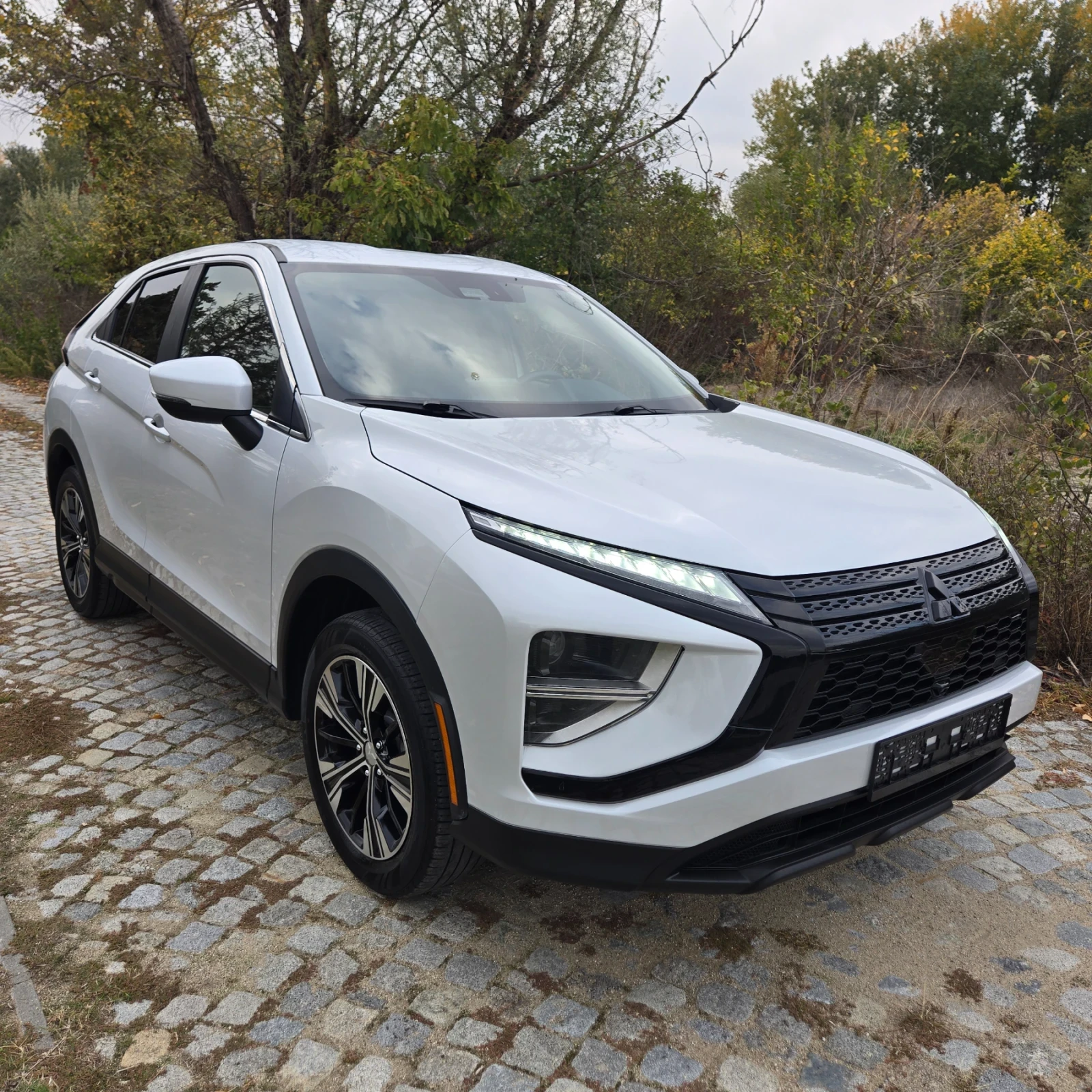 Mitsubishi Eclipse Cross 1.5L AWD, снимка 17 - Автомобили и джипове - 56649847