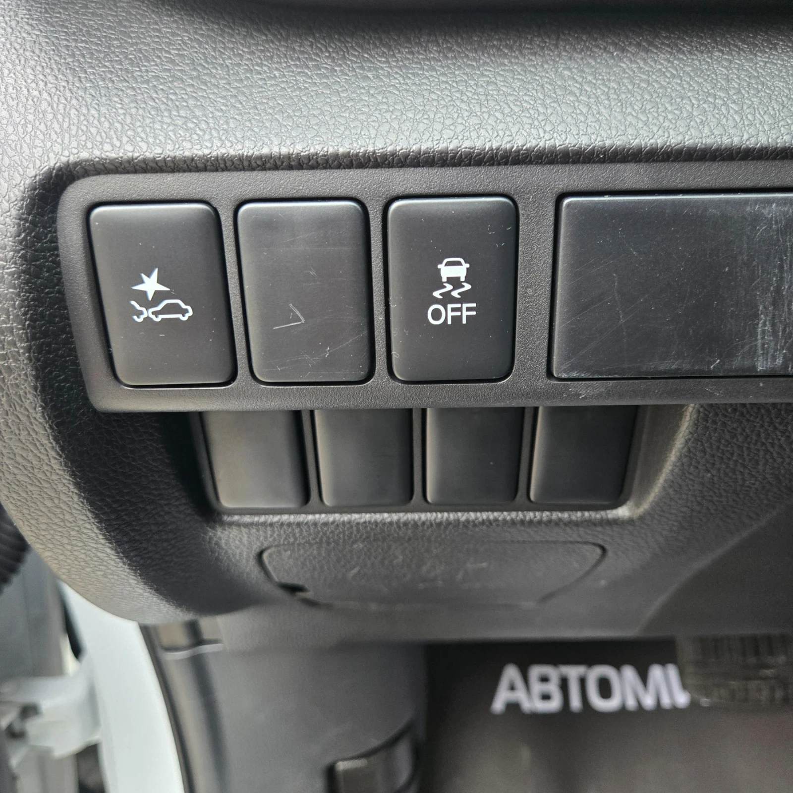 Mitsubishi Eclipse Cross 1.5L AWD, снимка 12 - Автомобили и джипове - 56649847