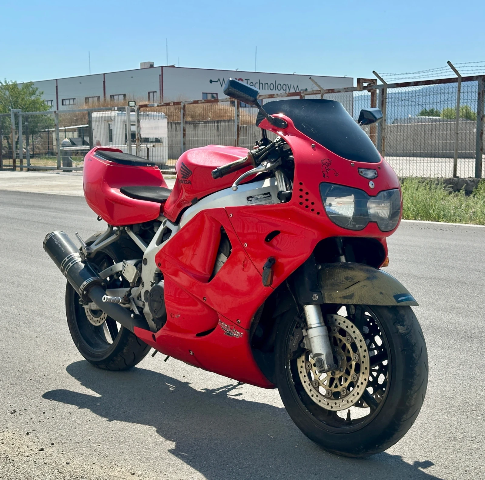 Honda Cbr 900RR sc33 Fireblade - изображение 7