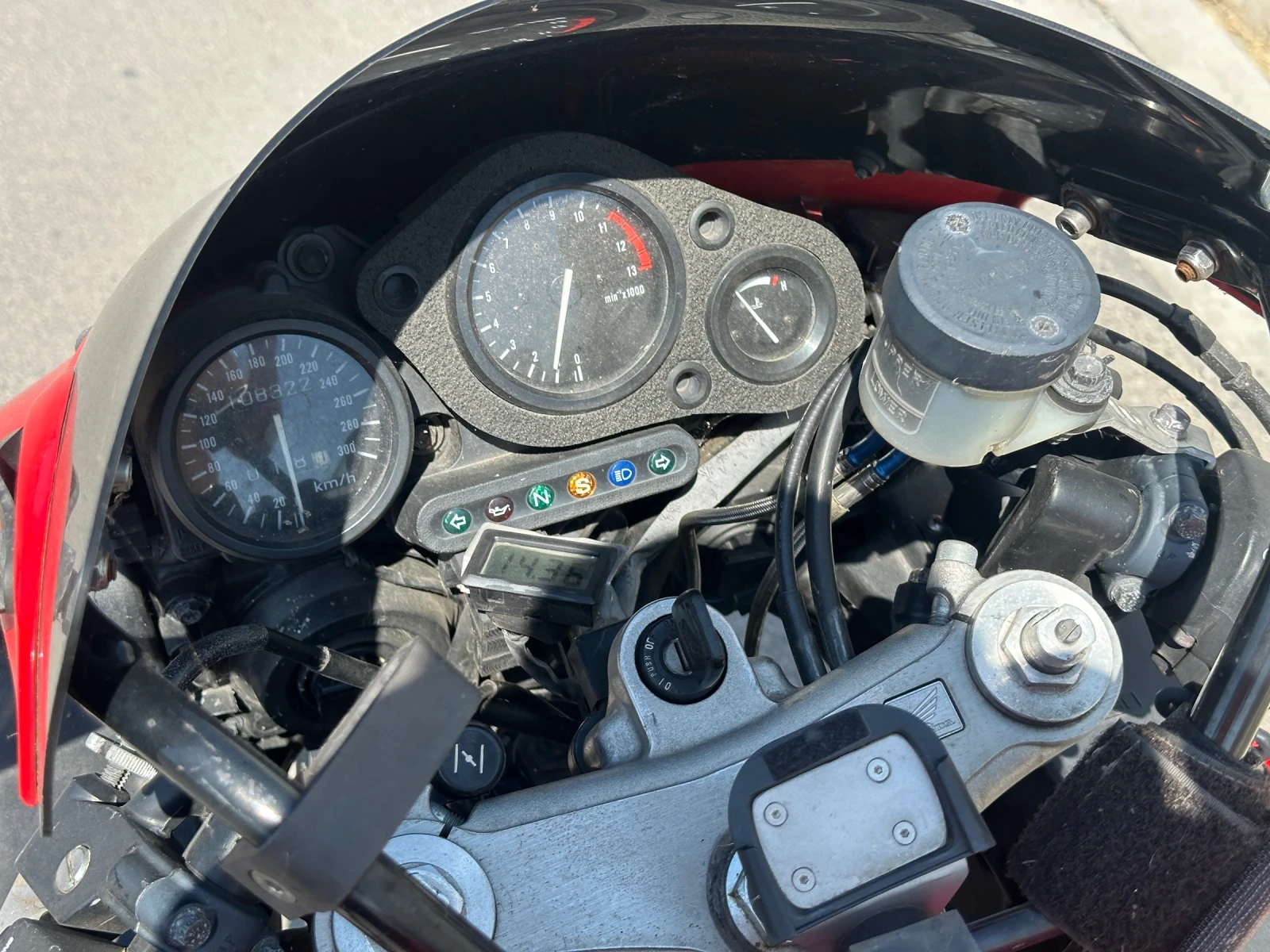 Honda Cbr 900RR sc33 Fireblade - изображение 10
